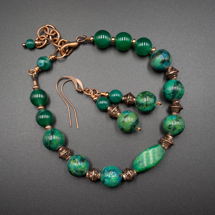 Chrysocolla and copper bracelet and earring set.