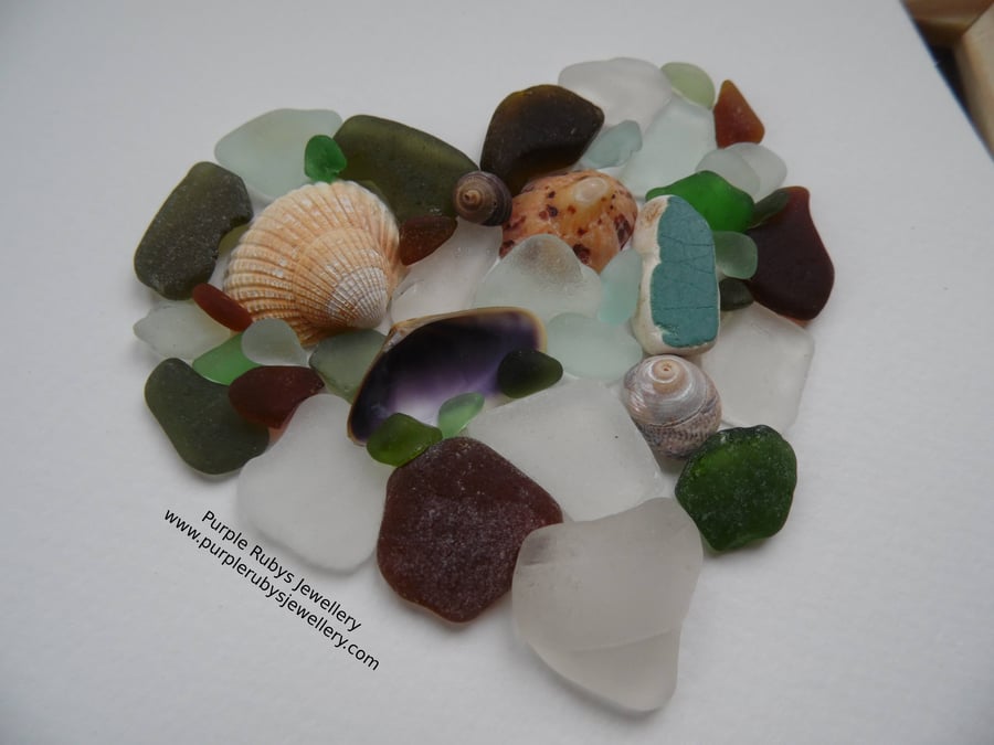Heart of Cornwall Sea Glass, Sea Shells & Pottery Art P175