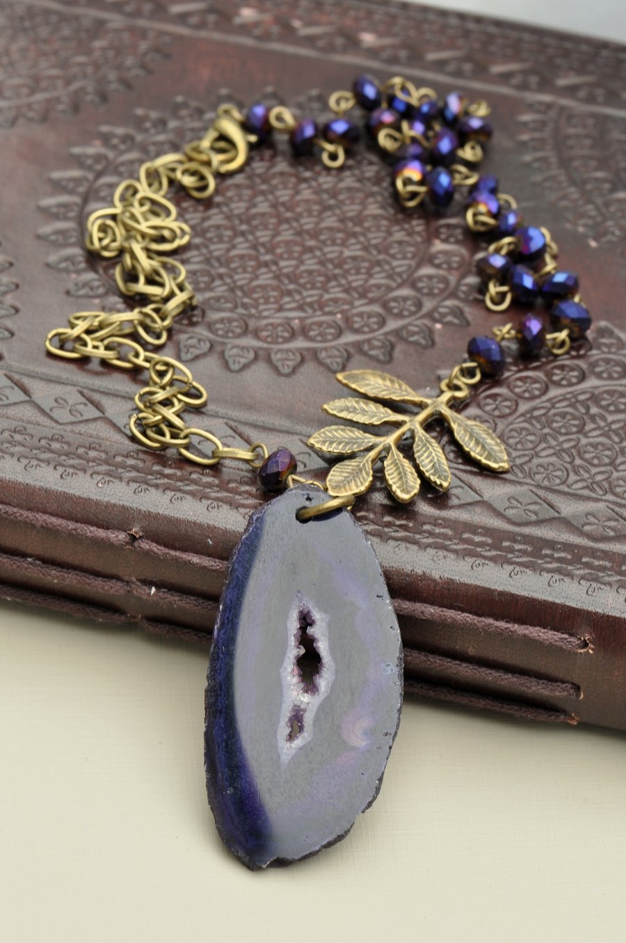 Purple Agate Slice Pendant with Leaf, Czech Purple Iris Glass Beads