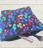 Makeup bag colourful leaves - Image 4