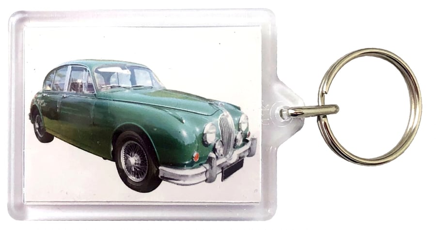 Jaguar Mk2 3.8 1967 (Green) - Keyring with 50x35mm Insert - Car Enthusiast