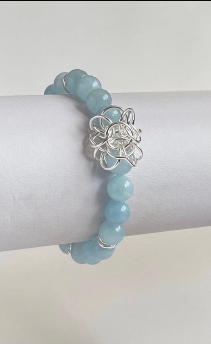 Stretchy Aquamarine Beaded Chainmaille Link Bracelet 