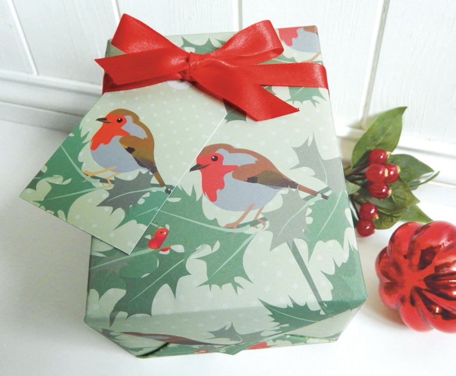 Robin Gift Wrap Set