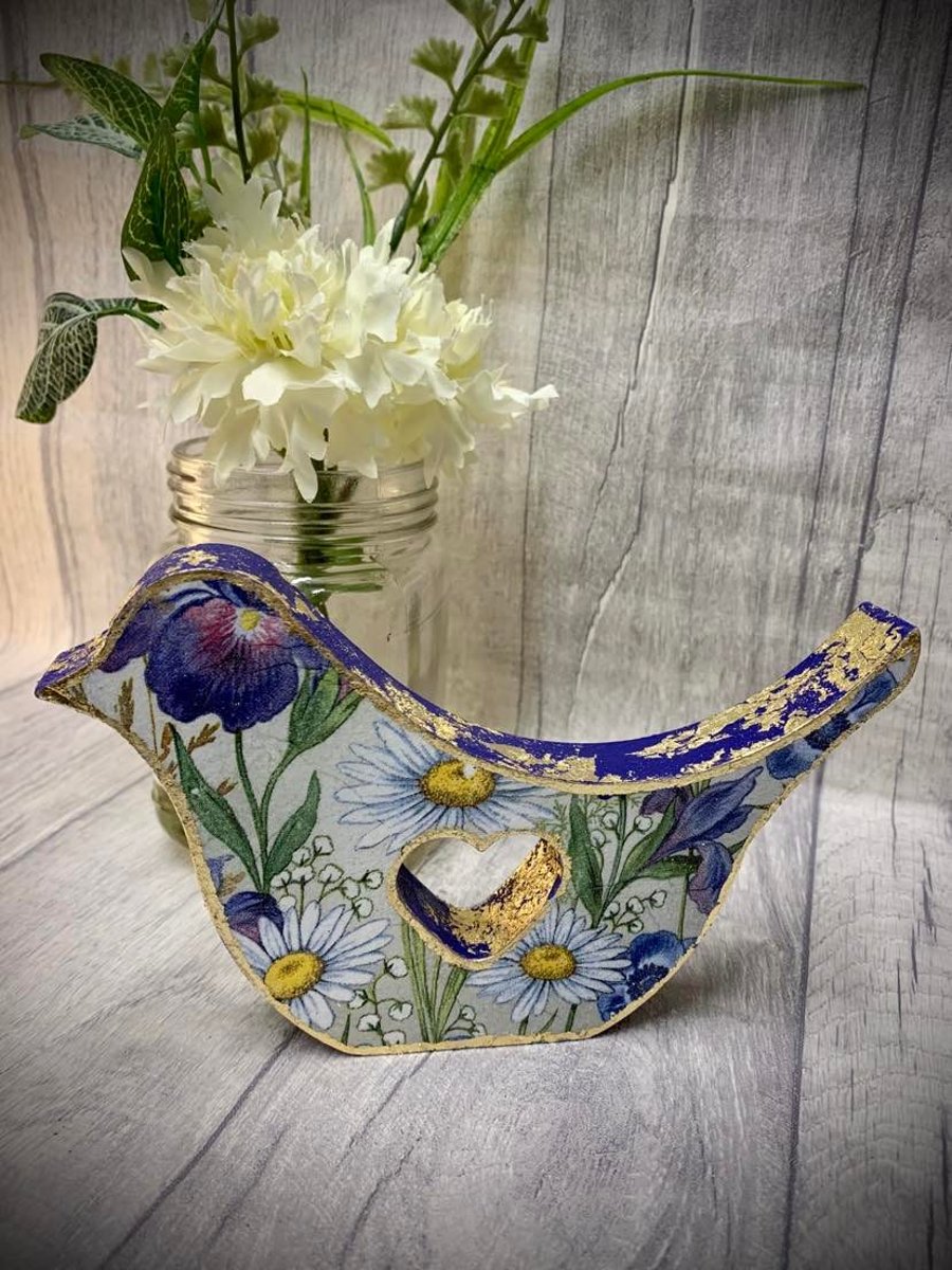 Decoupaged Wooden Bird (daisies)