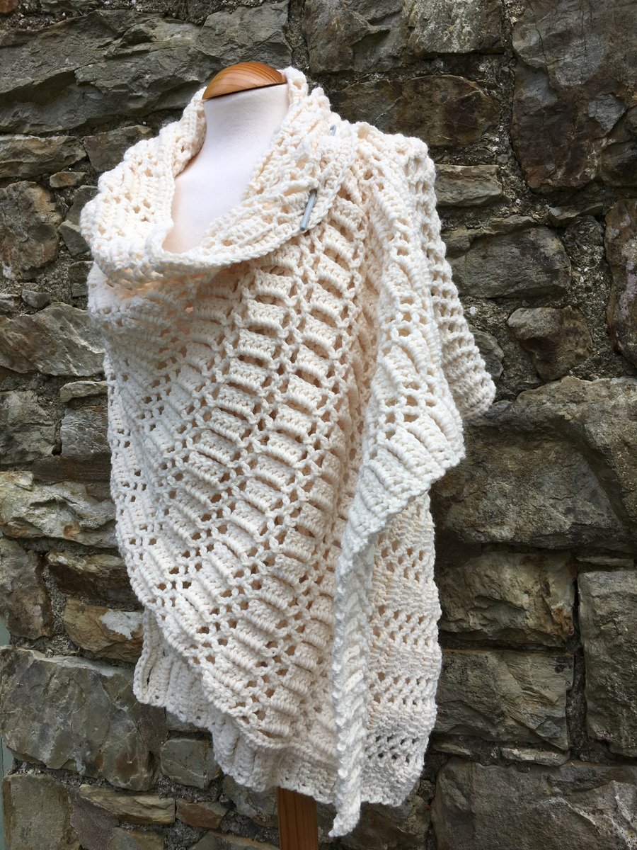 Handmade cream lace and texture shawl 