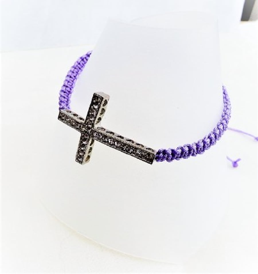 Sanctity Style Cross Friendship Bracelet.
