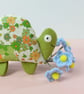 Lavender Tortoise Sachet, Retro Patchwork Style Flower Fabric - Image 4