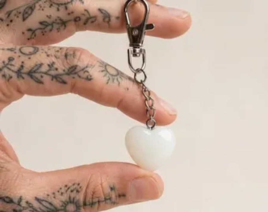 Minimalist White Stone Heart Keychain - Ritual-Craft Talisman