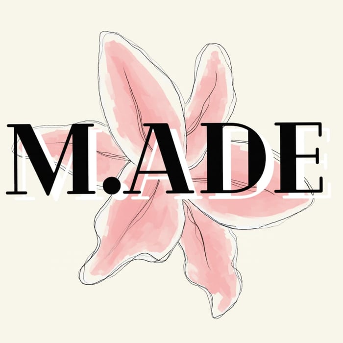 M.ADE candle handmade