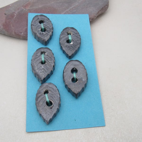 5 Small Leaf Shaped Dark Metallic Ceramic Buttons