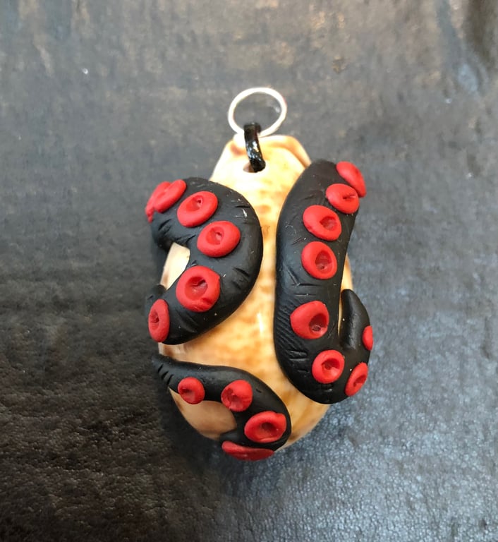 Kraken Mythical Tentacle Pendant (creature of the deep: black)