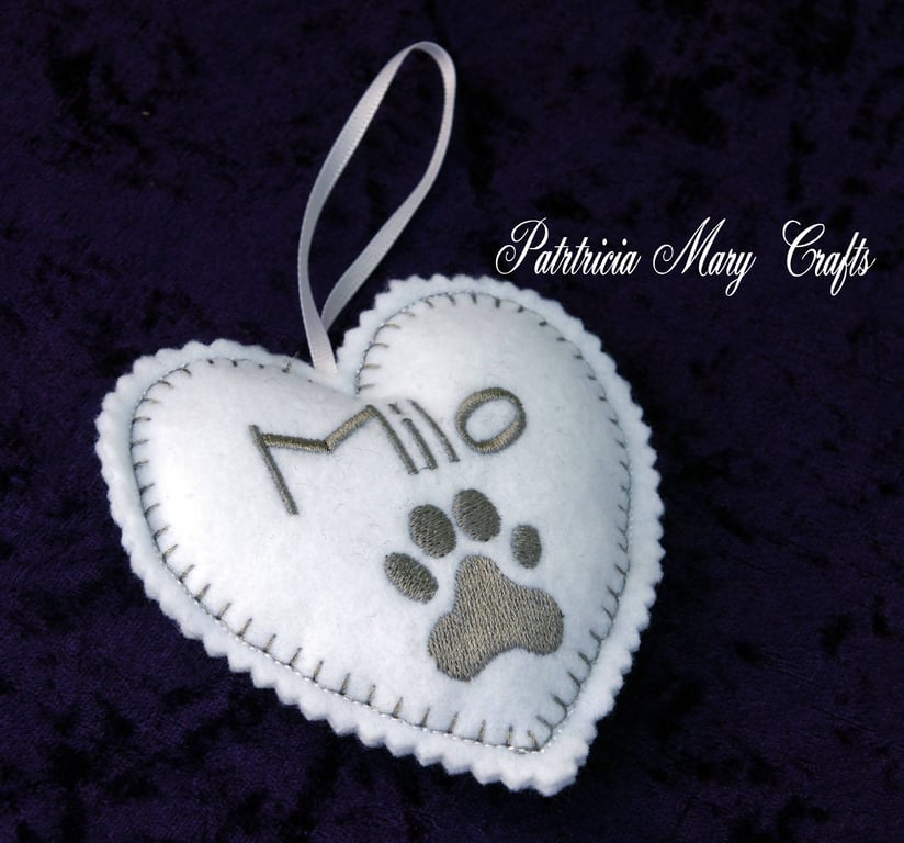 Personalised embroidered paw print heart