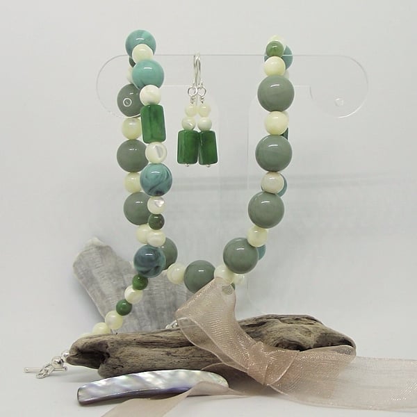 Mother of Pearl and sage green bead necklace and earring set retro vintage