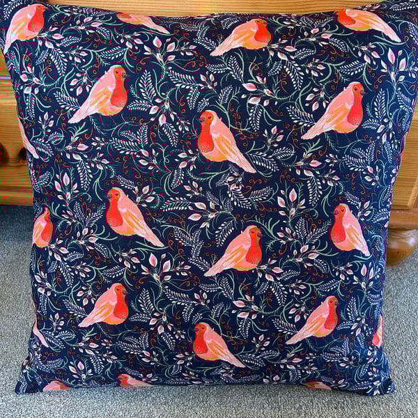 Christmas Robin Scatter Cushion 16 x 16 inches with Removable Cover 