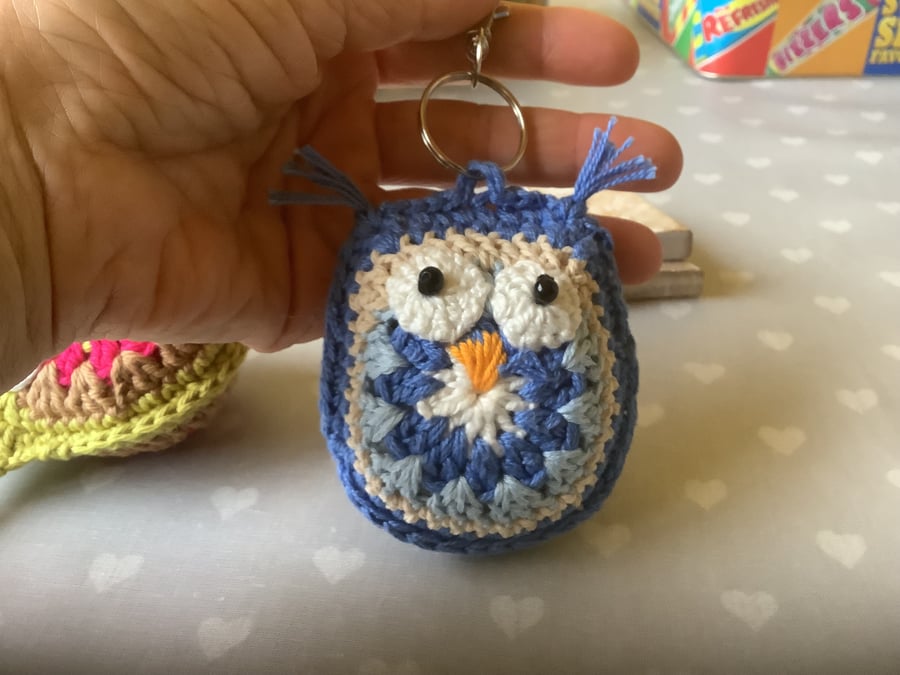 Mandala good luck owl keyholder