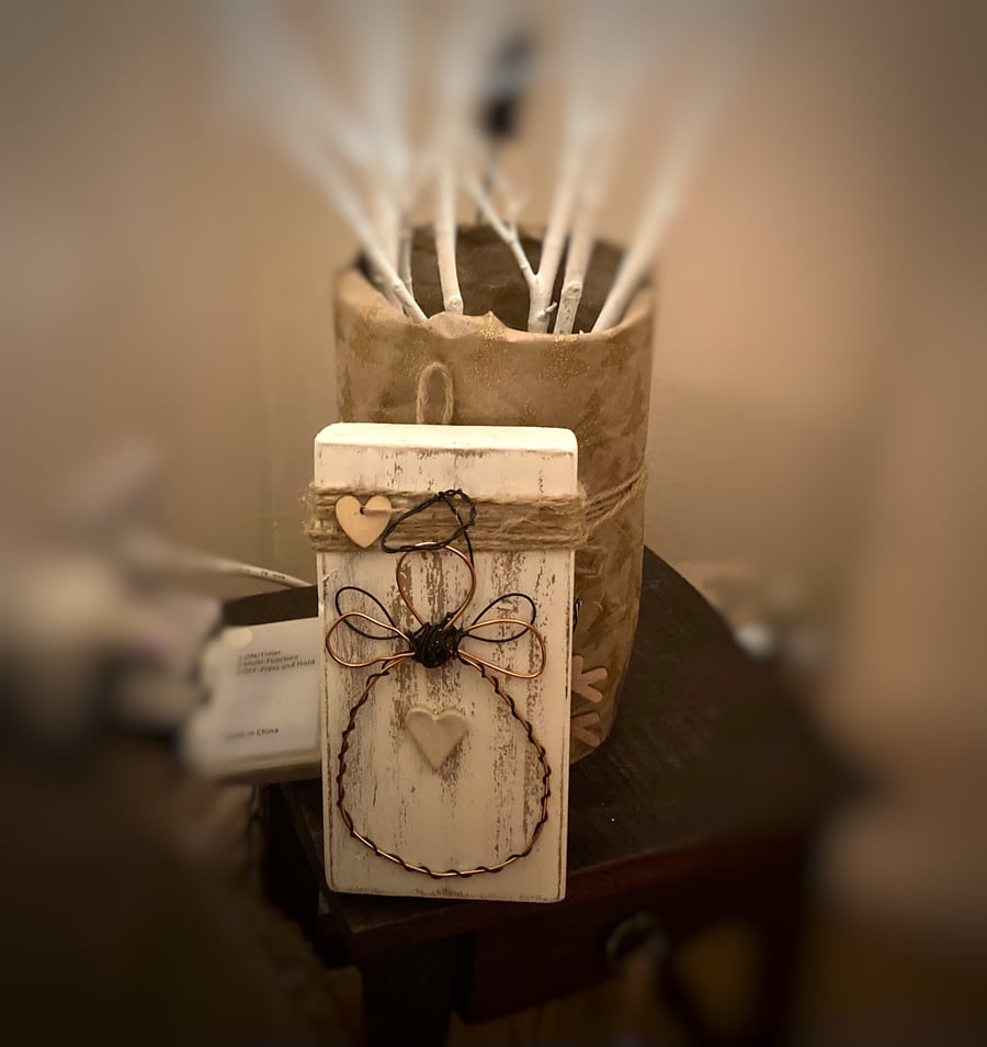 Wire angel, christmas angel decoration, christmas decoration, ceramic love heart