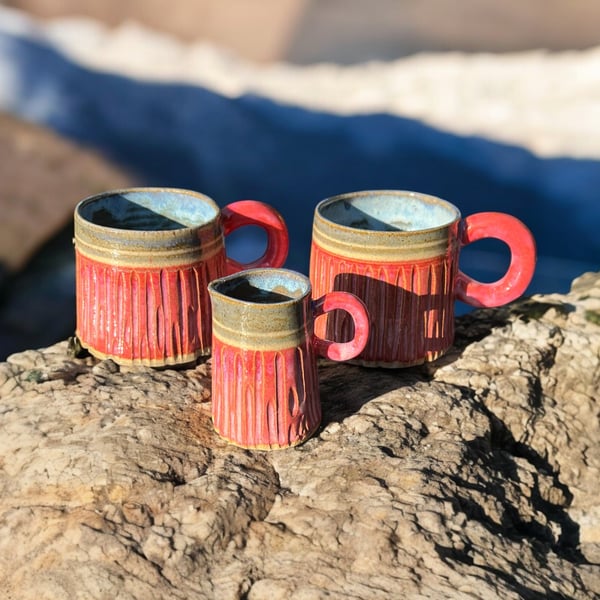 Beautiful Set of 2 Handcrafted Mugs complete with matching milk jug