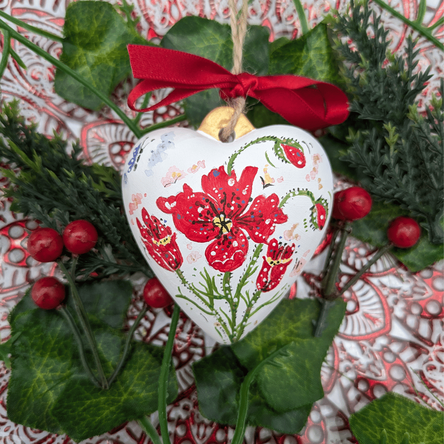 Poppy ceramic heart bauble