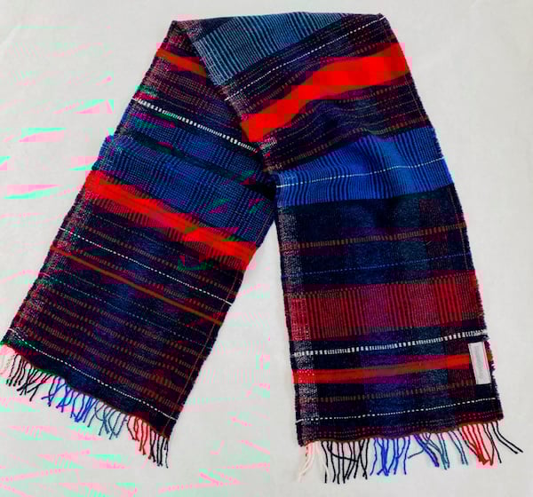 Soft and contemporary Mid length scarf 1