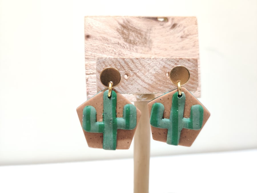 Gold stud Cacti sand earrings