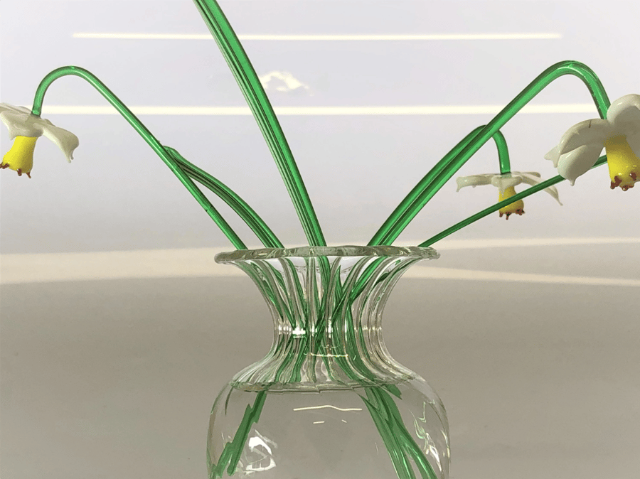 Handmade Set of Glass Narcissi Flowers including Vase