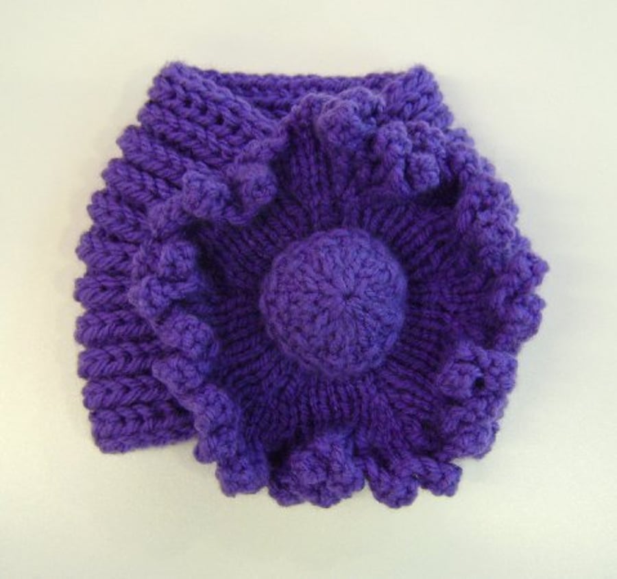 Ladies Flower Neck Warmer in Violet Chunky Yarn