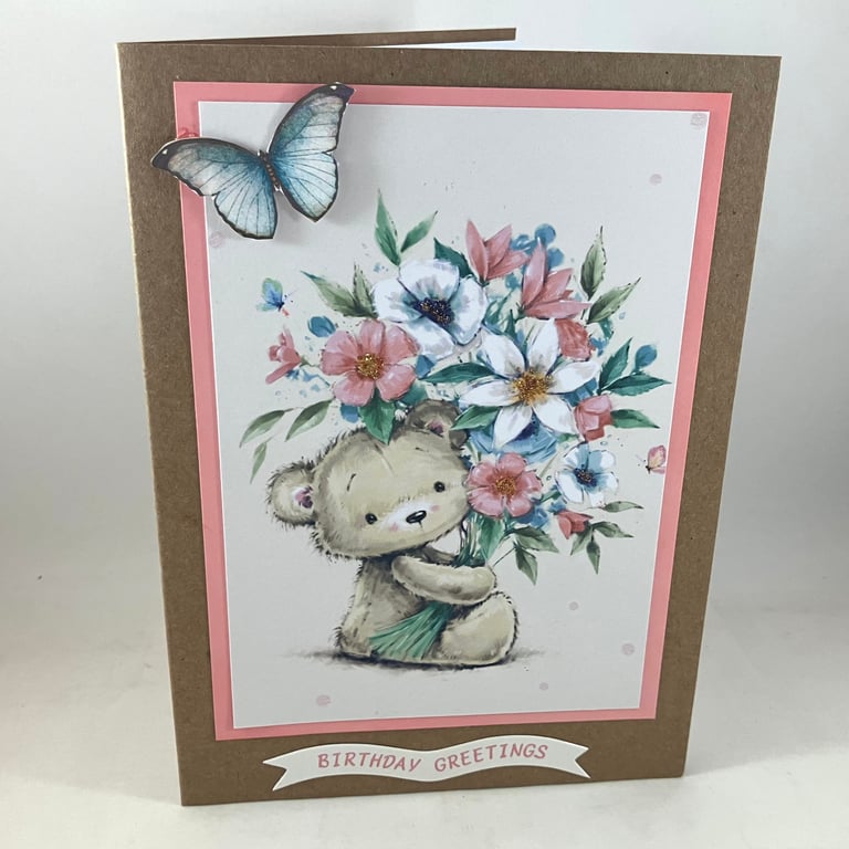 Bear with flower bouquet birthday card