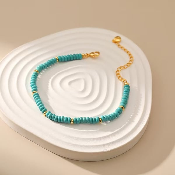 Bohemian style turquoise beaded bracelet