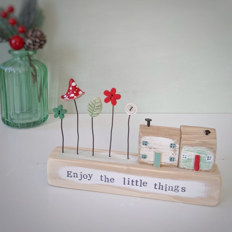 Little Wooden Houses with Woodland Garden 'Enjoy the little things'