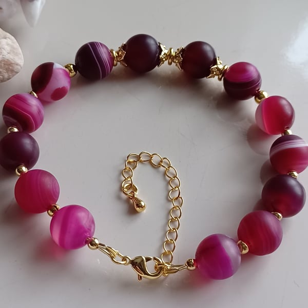 Pink Agate Beaded Bracelet, 10mm Matte Banded Agate, Adjustable Chain 18 -20 cm