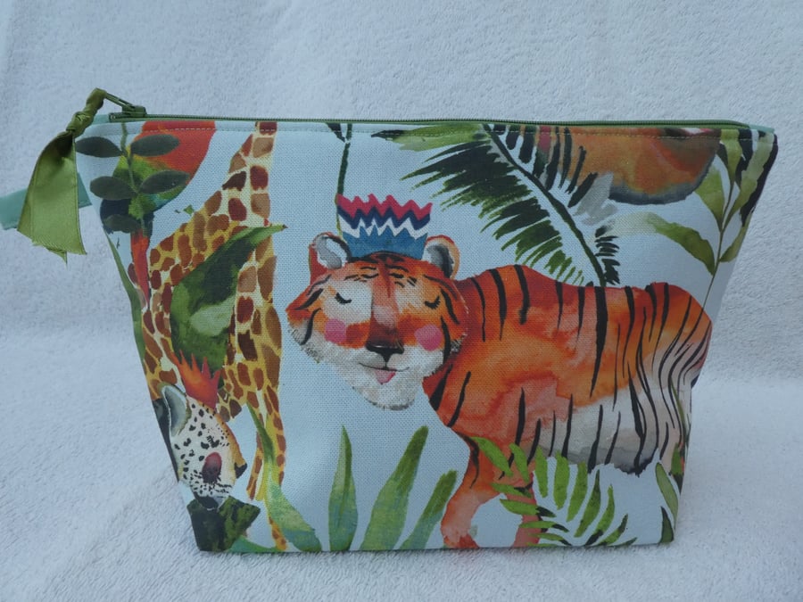 Jungle Animals Print Project Holder. Lined Purse. Zipped Holdall. 