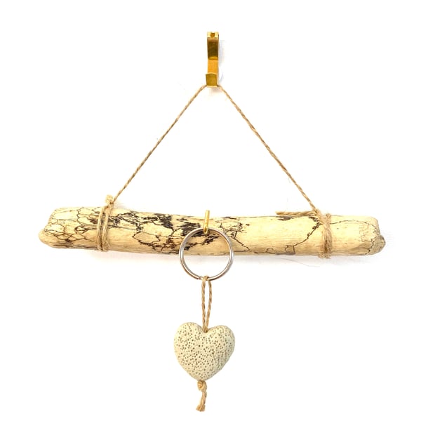 Cream heart keyring