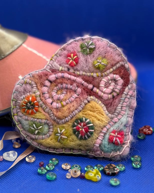 Felted hanging decoration - Pink Heart