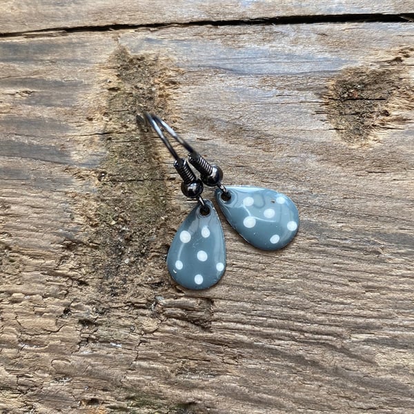 Grey & White Spot Enamel Teardrop Earrings. Sterling silver available