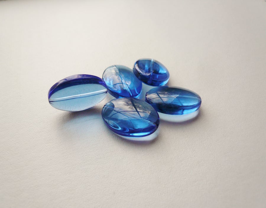 5 Clear Blue Glass Flat Oval Beads