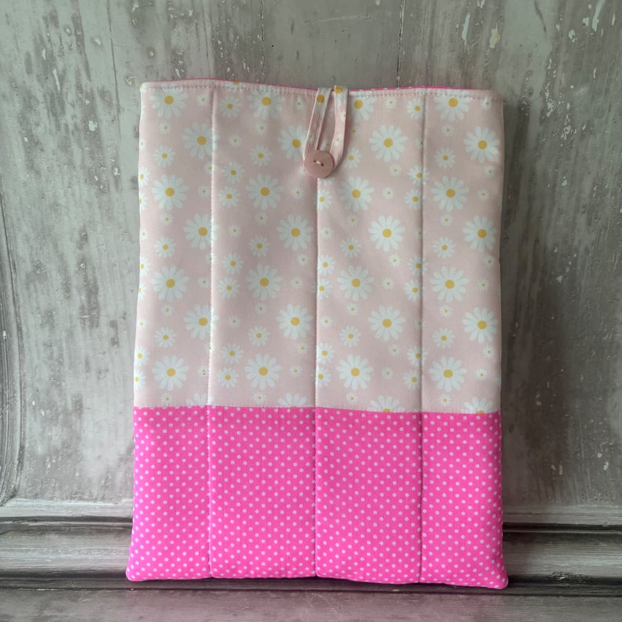 Tablet Bag - Pink Daisy and Polka Dots - PB5 0021