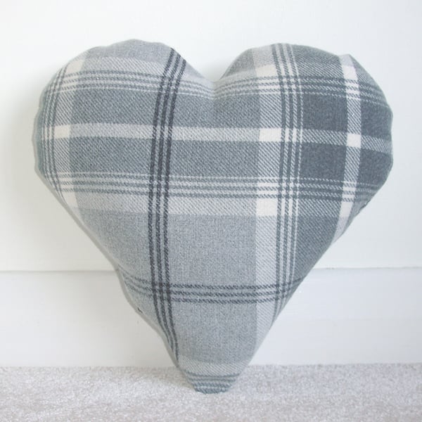 Heart Cushion Tartan Grey Cuddly Wool-feel 14" Bedroom Decor Pillow