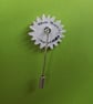 WHITE DAISY PIN : Hand Painted Marguerite Daisy Lapel Flower Brooch - Image 5