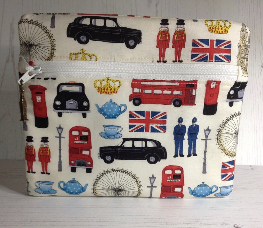 SALE - London Make Up Bag PB8