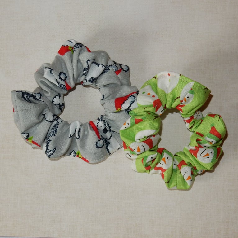 Christmas scrunchies snowmen and Santa dogs