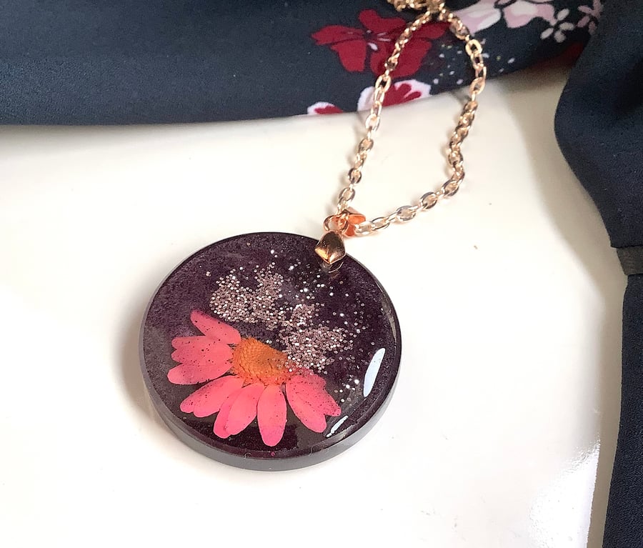 Resin pendant necklace, gold coated chain, pressed flower