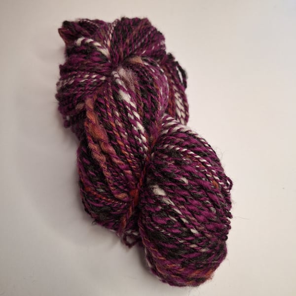 'Patchouli' Hand Spun Yarn. 100% Wool. Chunky.