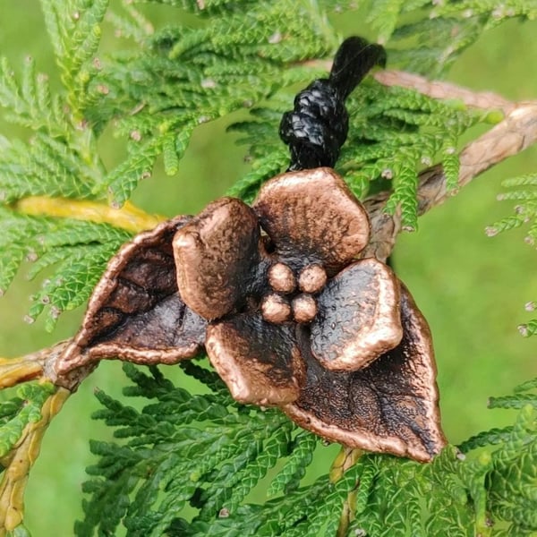 Copper Flower Necklace 