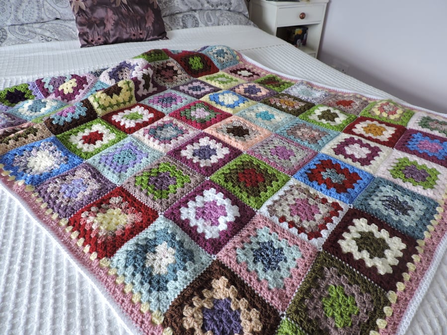 Crochet Granny Squares Blanket