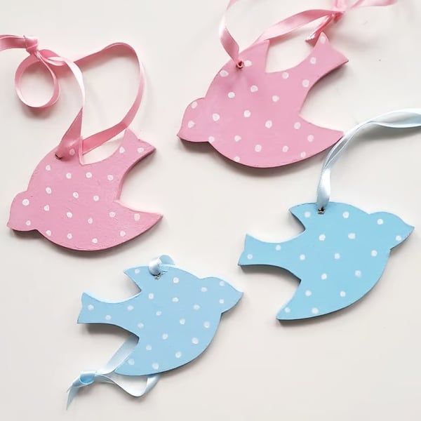 Two Swallow Shape Cot and Door Hangers