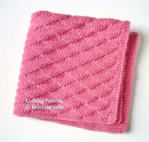 KNITTING PATTERN - Triangles Security Blanket - Beginners knitting project