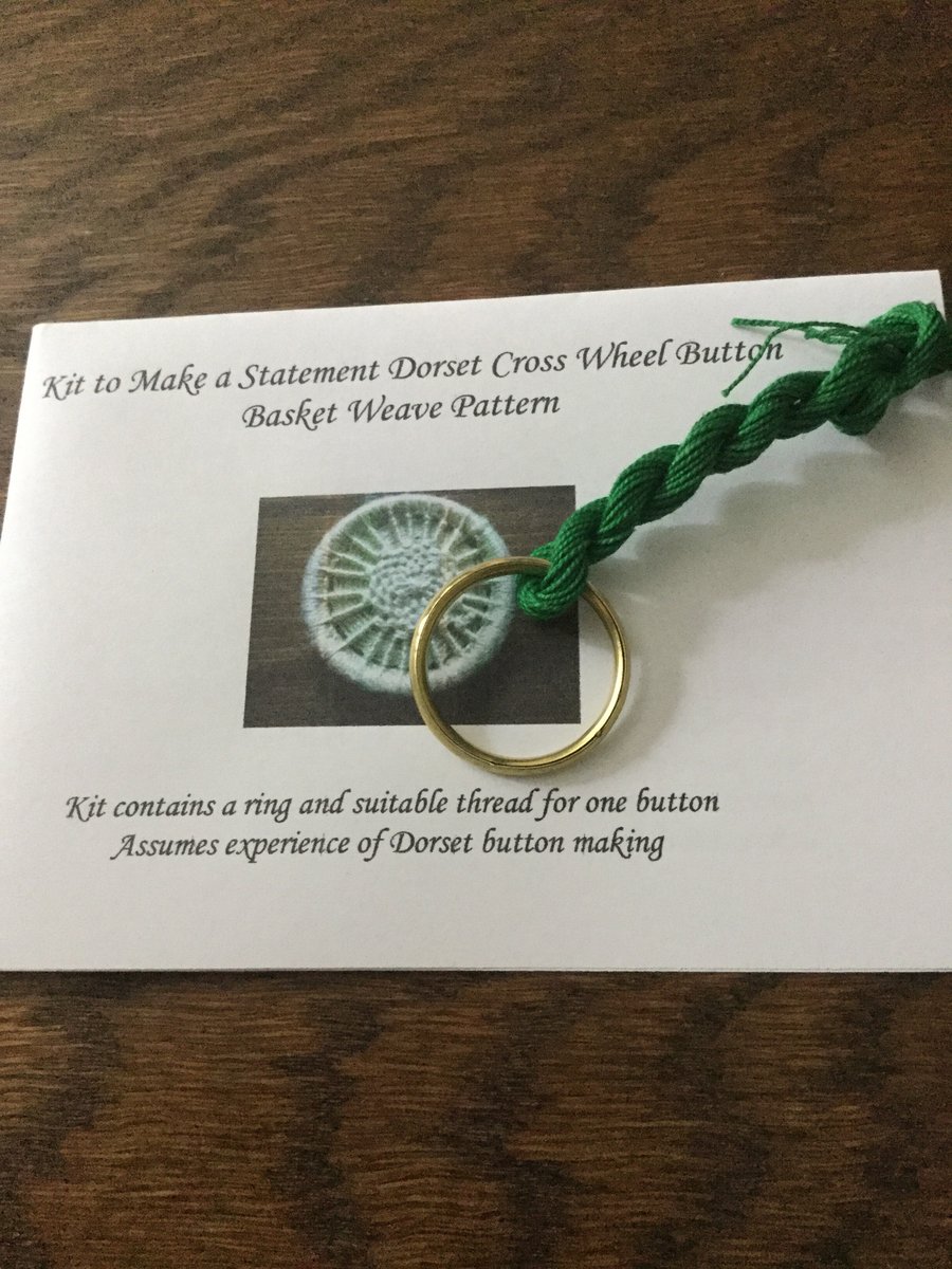 Kit to Make a Statement Dorset Button, Basket Weave Design, Green