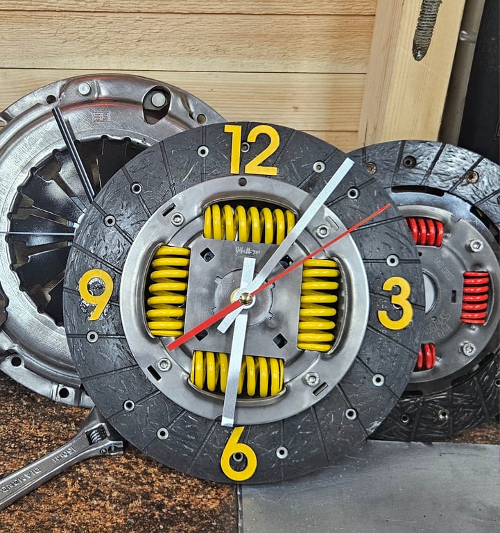 Handmade Clutch Plate Wall Clock - Recycled Automotive Clock - Mechanic Gift - G