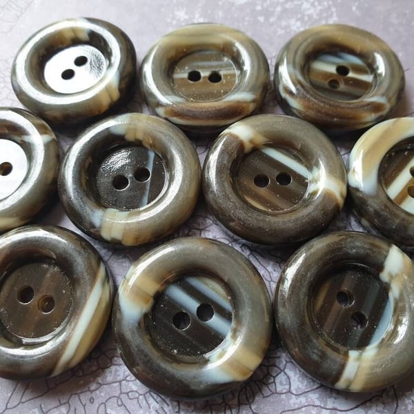 28mm 44L VINTAGE HUMBUG Buttons SUPER QUALITY...