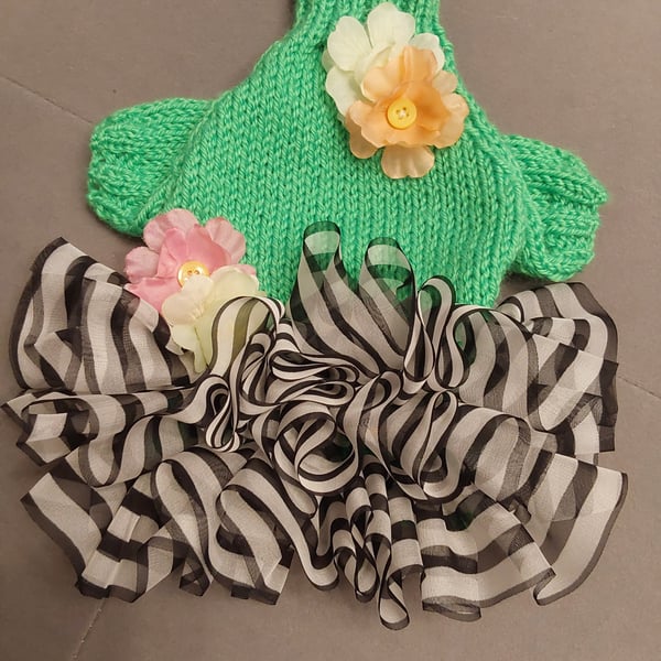 XXSmall dog puppy sweater jumper coat 8”L 10”G hand knit (raglan sleeved)